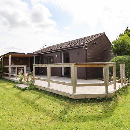 Meols Holiday Lodge Wirral Exterior photo